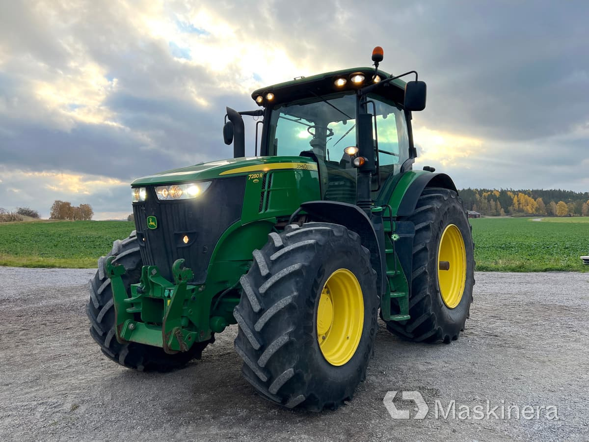 Traktor John Deere 7280R med dubbelmontage & GPS - Трактор: фото 1 Traktor John Deere 7280R med dubbelmontage & GPS - Трактор: фото 1