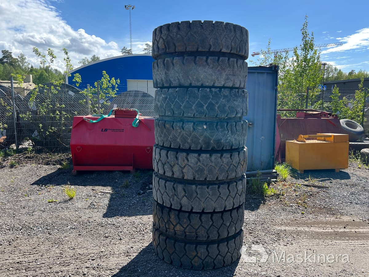 Trelleborg 10.00-20 NHS Däck med fälg Dubbelmontage Trelleborg 10.00-20 - Колесо для Строительной техники: фото 3 Trelleborg 10.00-20 NHS Däck med fälg Dubbelmontage Trelleborg 10.00-20 - Колесо для Строительной техники: фото 3