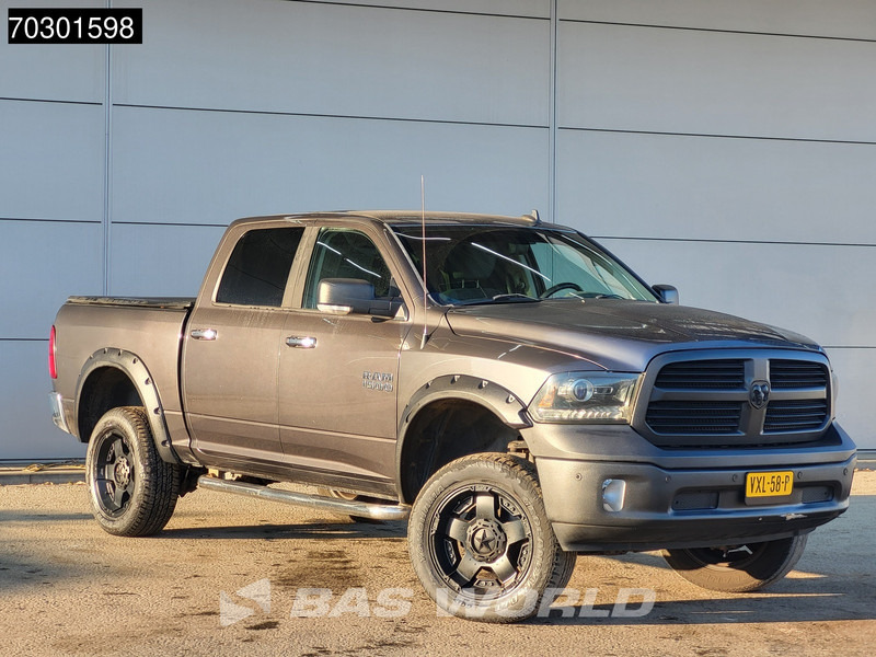 Dodge Ram 1500 5.7 V8 Big Horn LPG 4x4 Trekhaak Camera Parkeersensoren Airco Cruise Verhoogd Euro6 Pick-Up Airco Trekhaak Cruise control - Пикап: фото 3 Dodge Ram 1500 5.7 V8 Big Horn LPG 4x4 Trekhaak Camera Parkeersensoren Airco Cruise Verhoogd Euro6 Pick-Up Airco Trekhaak Cruise control - Пикап: фото 3