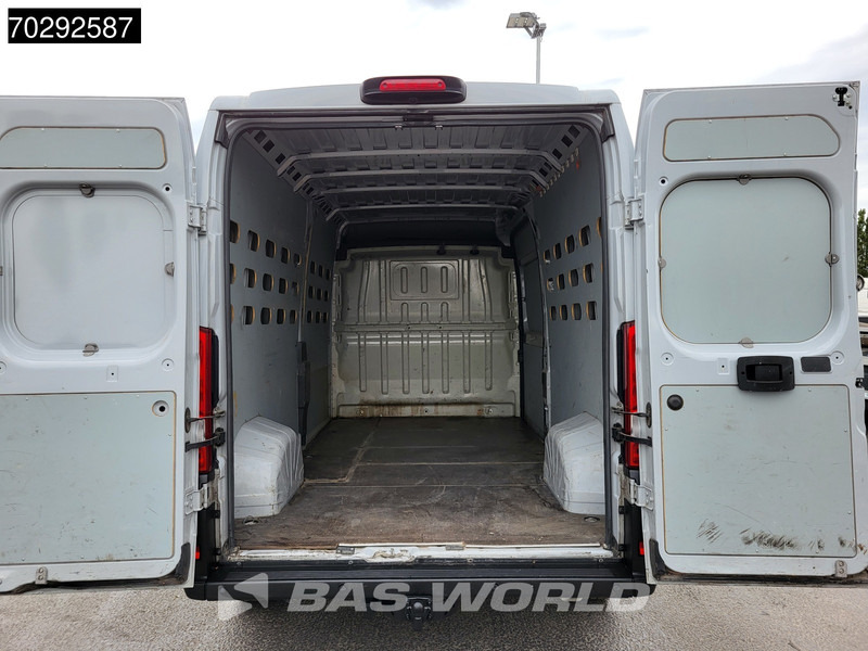 Fiat Ducato 140pk L3H2 Trekhaak Navi Airco Cruise Camera Parkeersensoren Euro6 L3 13m3 Airco Trekhaak Cruise control - Цельнометаллический фургон: фото 3 Fiat Ducato 140pk L3H2 Trekhaak Navi Airco Cruise Camera Parkeersensoren Euro6 L3 13m3 Airco Trekhaak Cruise control - Цельнометаллический фургон: фото 3