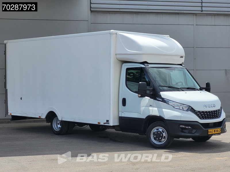 Iveco 35C14 Automaat Luchtvering 530cm lang! Verkoopwagen Bakwagen Airco Cruise Camera Euro6 Meubelbak Plancher Foodtruck Paardenwagen 30m3 - Малотоннажный фургон: фото 5 Iveco 35C14 Automaat Luchtvering 530cm lang! Verkoopwagen Bakwagen Airco Cruise Camera Euro6 Meubelbak Plancher Foodtruck Paardenwagen 30m3 - Малотоннажный фургон: фото 5