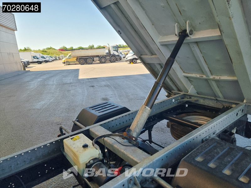 Iveco Daily 35C14 Kipper met Kist Dubbellucht 3,5t Trekhaak Airco Cruise Camera Euro6 Tipper Benne Kieper Airco Trekhaak Cruise control - Малотоннажный самосвал: фото 5 Iveco Daily 35C14 Kipper met Kist Dubbellucht 3,5t Trekhaak Airco Cruise Camera Euro6 Tipper Benne Kieper Airco Trekhaak Cruise control - Малотоннажный самосвал: фото 5