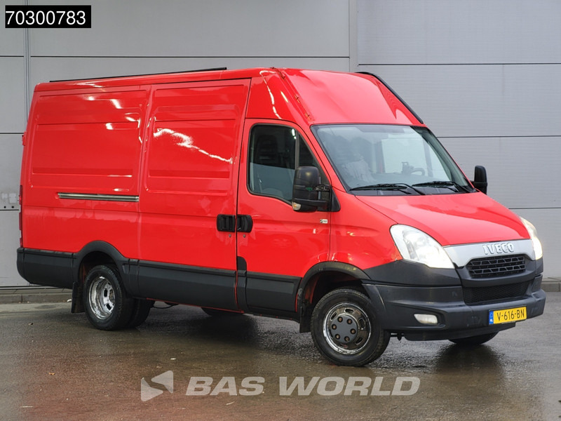 Iveco Daily 35C15 3.0L Luchtvering 2x Schuifdeur Dubbellucht L2H2 3,5t Trekhaak Cruise Parkeersensoren Euro6 L2 Trekhaak Cruise control - Цельнометаллический фургон: фото 5 Iveco Daily 35C15 3.0L Luchtvering 2x Schuifdeur Dubbellucht L2H2 3,5t Trekhaak Cruise Parkeersensoren Euro6 L2 Trekhaak Cruise control - Цельнометаллический фургон: фото 5