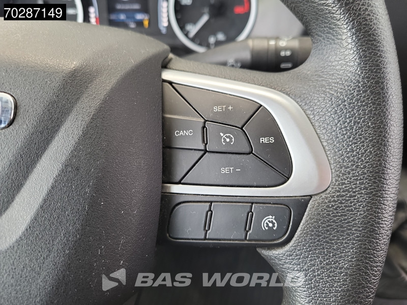Цельнометаллический фургон Iveco Daily 35C18 3.0L Dubbellucht L2H2 3,5t Trekhaak Navi Airco Cruise Camera Imperiaal Euro6 L2 12m3 Airco Trekhaak Cruise control: фото 20