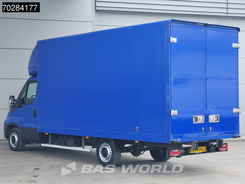 Iveco Daily 35S14 Automaat Bakwagen Achterdeuren 488cm lang! Airco Cruise Camera Euro6 Meubelbak Koffer 24m3 Airco Cruise control - Малотоннажный фургон: фото 2 Iveco Daily 35S14 Automaat Bakwagen Achterdeuren 488cm lang! Airco Cruise Camera Euro6 Meubelbak Koffer 24m3 Airco Cruise control - Малотоннажный фургон: фото 2