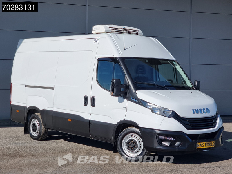 Iveco Daily 35S16 SCHADE/DAMAGE! Koelwagen Vriezer Automaat Thermo King V-300 MAX Airco Cruise Parkeersensoren Kühl Kühler Koel Koeler Kühlw - Малотоннажный рефрижератор: фото 5 Iveco Daily 35S16 SCHADE/DAMAGE! Koelwagen Vriezer Automaat Thermo King V-300 MAX Airco Cruise Parkeersensoren Kühl Kühler Koel Koeler Kühlw - Малотоннажный рефрижератор: фото 5