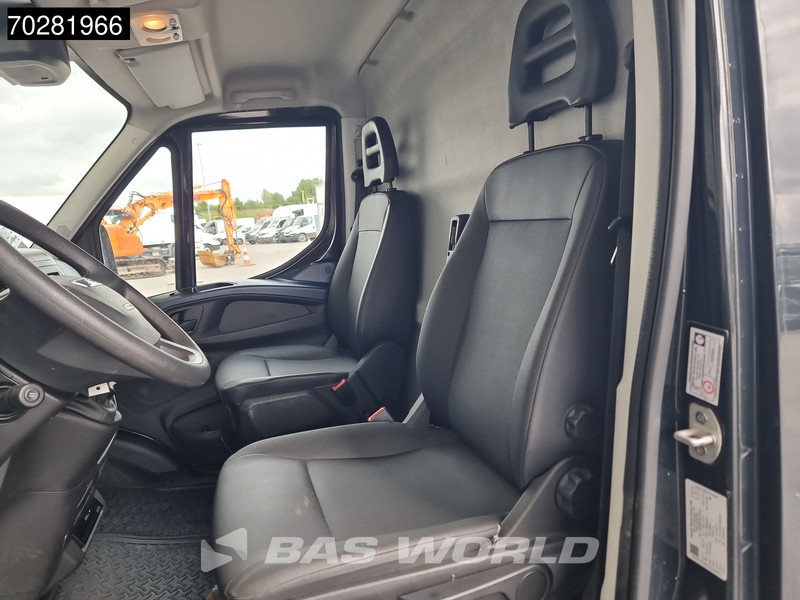 Цельнометаллический фургон Iveco Daily 50C18 3.0L Automaat L4H2 Luchtvering Dubbellucht 3,5t Trekhaak Airco Cruise Camera Euro6 L4 16m3 Airco Trekhaak Cruise control: фото 13