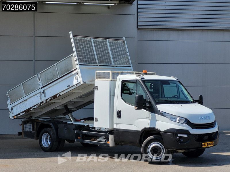 Iveco Daily 72C18 3.0L Kipper Dubbellucht 3,5t Trekhaak Airco Cruise Euro6 Tipper Benne Kieper 7m3 Airco Trekhaak Cruise control - Малотоннажный самосвал: фото 3 Iveco Daily 72C18 3.0L Kipper Dubbellucht 3,5t Trekhaak Airco Cruise Euro6 Tipper Benne Kieper 7m3 Airco Trekhaak Cruise control - Малотоннажный самосвал: фото 3