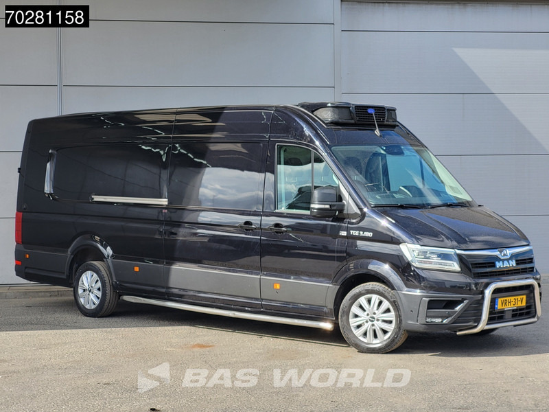MAN TGE 3.180 Koelwagen Bi-Temp Vriezer Automaat Carrier Pulsor 400mt 230V stekker Trekhaak ACC LED Navi Airco Camera Parkeersensoren Koel Koe - Малотоннажный рефрижератор: фото 3 MAN TGE 3.180 Koelwagen Bi-Temp Vriezer Automaat Carrier Pulsor 400mt 230V stekker Trekhaak ACC LED Navi Airco Camera Parkeersensoren Koel Koe - Малотоннажный рефрижератор: фото 3