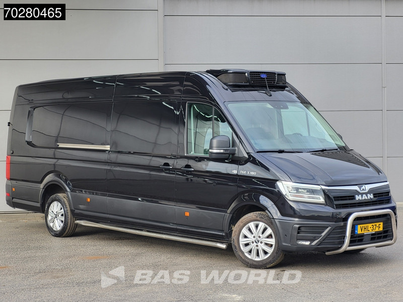 MAN TGE 3.180 Koelwagen Bi-Temp Vriezer Automaat Carrier Pulsor 400mt 230V stekker Trekhaak ACC LED Navi Airco Camera Parkeersensoren Koel Koe - Малотоннажный рефрижератор: фото 2 MAN TGE 3.180 Koelwagen Bi-Temp Vriezer Automaat Carrier Pulsor 400mt 230V stekker Trekhaak ACC LED Navi Airco Camera Parkeersensoren Koel Koe - Малотоннажный рефрижератор: фото 2
