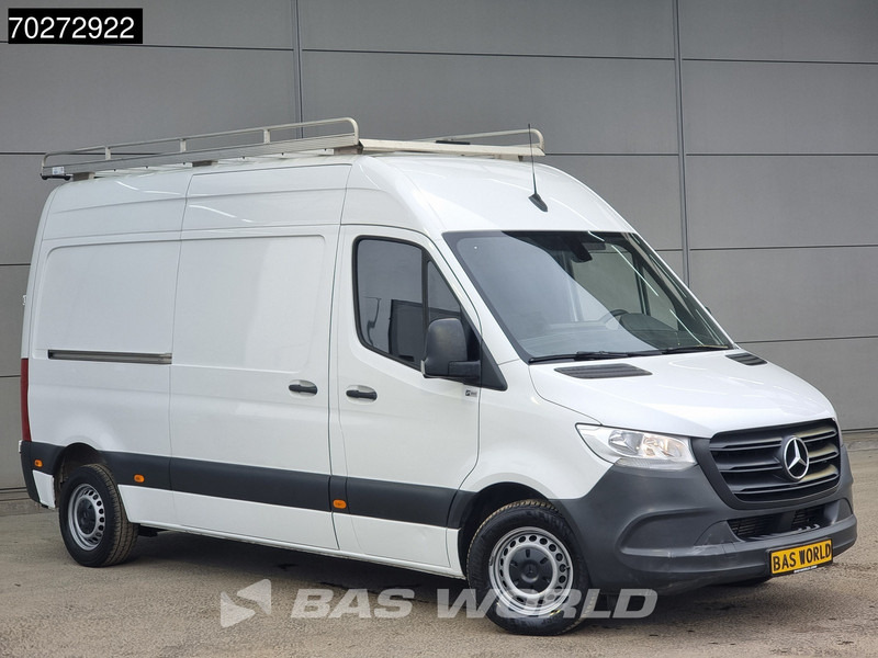 Mercedes-Benz Sprinter 311 CDI L2H2 Imperiaal Trekhaak Airco Cruise MBUX L2 11m3 Airco Trekhaak Cruise control - Легковой фургон: фото 3 Mercedes-Benz Sprinter 311 CDI L2H2 Imperiaal Trekhaak Airco Cruise MBUX L2 11m3 Airco Trekhaak Cruise control - Легковой фургон: фото 3