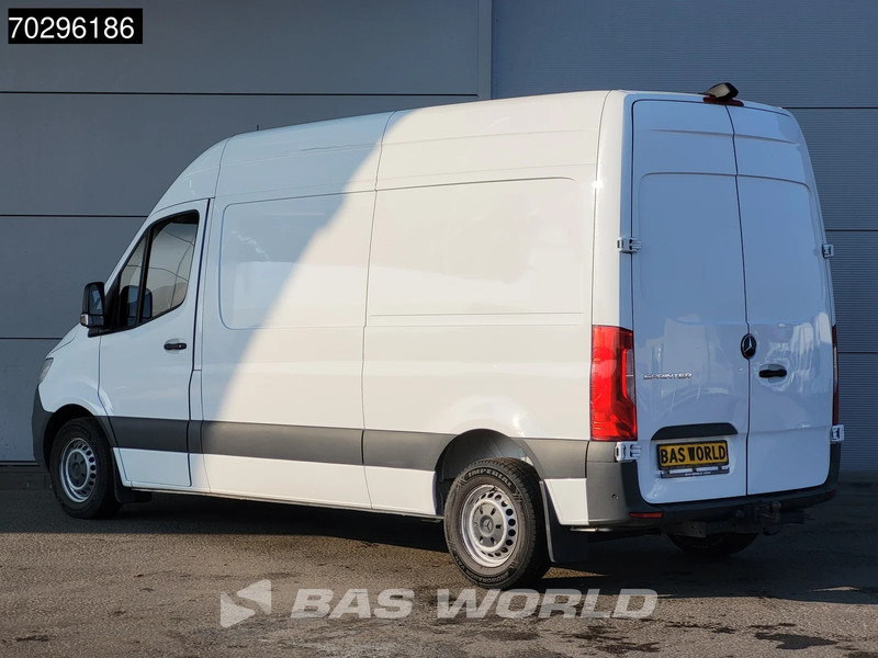 Mercedes-Benz Sprinter 314 CDI Automaat L2H2 Trekhaak Airco Cruise Camera Parkeersensoren MBUX CarPlay Standkachel Euro6 L2 Airco Trekhaak - Цельнометаллический фургон: фото 2 Mercedes-Benz Sprinter 314 CDI Automaat L2H2 Trekhaak Airco Cruise Camera Parkeersensoren MBUX CarPlay Standkachel Euro6 L2 Airco Trekhaak - Цельнометаллический фургон: фото 2