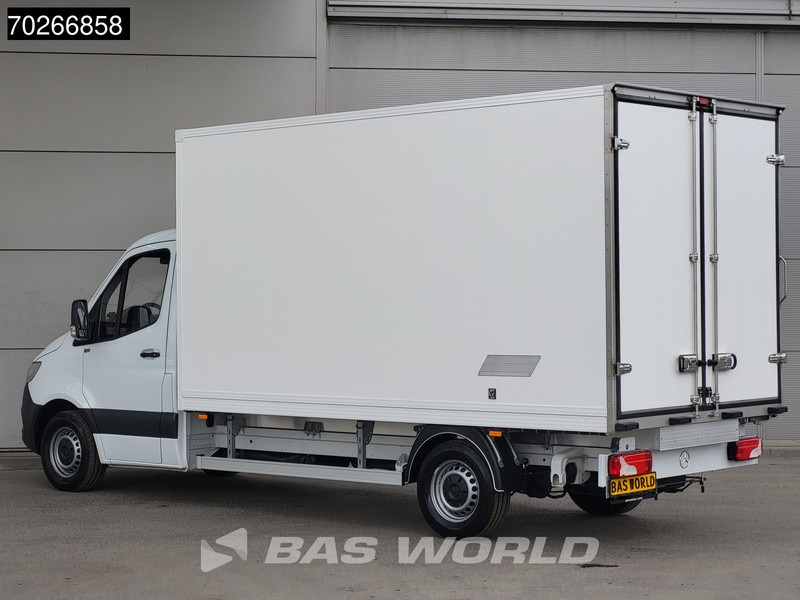 Mercedes-Benz Sprinter 315 CDI Koelwagen Achterdeuren Thermo King C-250 Airco MBUX Koel Koeler Kühl Kühler Kühlwagen Kühlkoffer 17m3 Airco - Малотоннажный рефрижератор: фото 2 Mercedes-Benz Sprinter 315 CDI Koelwagen Achterdeuren Thermo King C-250 Airco MBUX Koel Koeler Kühl Kühler Kühlwagen Kühlkoffer 17m3 Airco - Малотоннажный рефрижератор: фото 2