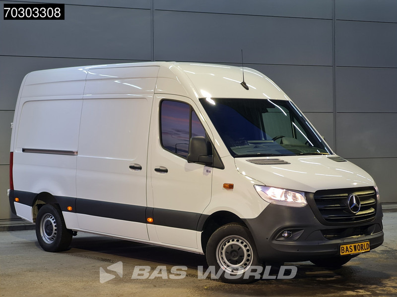 Mercedes-Benz Sprinter 317 CDI Automaat L2H2 170PK Navi Airco Cruise Camera Parkeersensoren MBUX CarPlay Euro6 L2 Airco Cruise control - Цельнометаллический фургон: фото 3 Mercedes-Benz Sprinter 317 CDI Automaat L2H2 170PK Navi Airco Cruise Camera Parkeersensoren MBUX CarPlay Euro6 L2 Airco Cruise control - Цельнометаллический фургон: фото 3