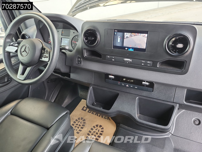 Mercedes-Benz Sprinter 317 CDI Automaat L3H2 170PK Airco Camera Parkeersensoren MBUX CarPlay Euro6 L3 15m3 Airco - Цельнометаллический фургон: фото 5 Mercedes-Benz Sprinter 317 CDI Automaat L3H2 170PK Airco Camera Parkeersensoren MBUX CarPlay Euro6 L3 15m3 Airco - Цельнометаллический фургон: фото 5