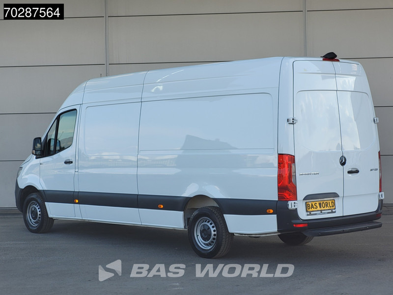 Mercedes-Benz Sprinter 317 CDI Automaat L3H2 Airco Cruise Camera Parkeersensoren MBUX CarPlay Euro6 L3 16m3 Airco - Цельнометаллический фургон: фото 2 Mercedes-Benz Sprinter 317 CDI Automaat L3H2 Airco Cruise Camera Parkeersensoren MBUX CarPlay Euro6 L3 16m3 Airco - Цельнометаллический фургон: фото 2