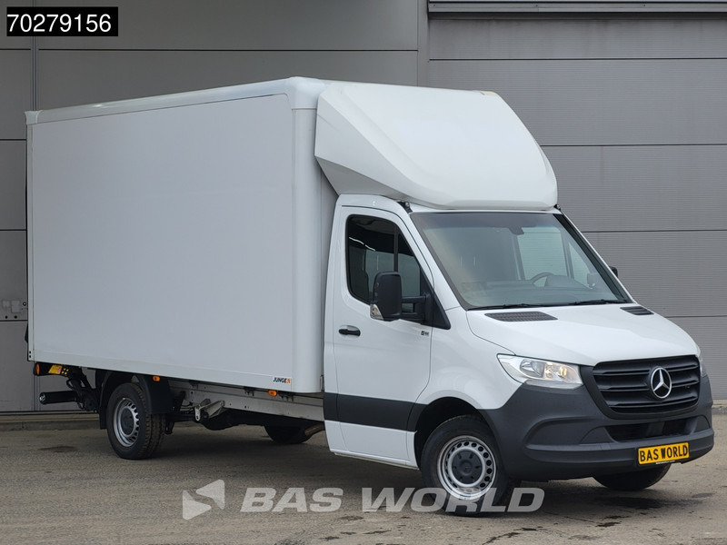 Mercedes-Benz Sprinter 317 CDI Bakwagen Automaat Laadklep Camera Meubelbak Koffer LBW 21m3 Airco - Малотоннажный фургон: фото 2 Mercedes-Benz Sprinter 317 CDI Bakwagen Automaat Laadklep Camera Meubelbak Koffer LBW 21m3 Airco - Малотоннажный фургон: фото 2