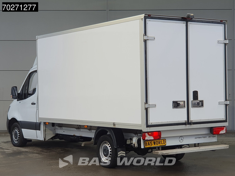Mercedes-Benz Sprinter 317 CDI Koelwagen Automaat Carrier Xarios 350 230V stekker Cruise Airco Camera Koel Kühlkoffer Koeler Bakwagen 17m3 Airco Cruise - Малотоннажный рефрижератор: фото 2 Mercedes-Benz Sprinter 317 CDI Koelwagen Automaat Carrier Xarios 350 230V stekker Cruise Airco Camera Koel Kühlkoffer Koeler Bakwagen 17m3 Airco Cruise - Малотоннажный рефрижератор: фото 2