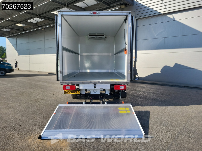 Mercedes-Benz Sprinter 317 CDI Koelwagen Vriezer Laadklep Thermo King V-200 MAX 230V Stekker LED Airco Euro6 Koel Koeler Kühl Kühler Vries Vriezer Kühl - Малотоннажный рефрижератор: фото 3 Mercedes-Benz Sprinter 317 CDI Koelwagen Vriezer Laadklep Thermo King V-200 MAX 230V Stekker LED Airco Euro6 Koel Koeler Kühl Kühler Vries Vriezer Kühl - Малотоннажный рефрижератор: фото 3