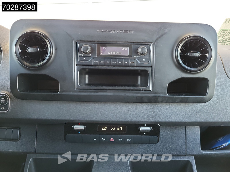 Малотоннажный фургон Mercedes-Benz Sprinter 514 CDI Automaat Bakwagen Dubbellucht Achterdeuren Airco Cruise Euro6 Meubelbak Koffer 20m3 Airco Cruise control: фото 9 Малотоннажный фургон Mercedes-Benz Sprinter 514 CDI Automaat Bakwagen Dubbellucht Achterdeuren Airco Cruise Euro6 Meubelbak Koffer 20m3 Airco Cruise control: фото 9