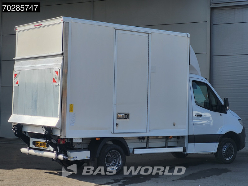 Mercedes-Benz Sprinter 514 CDI Laadklep Automaat Zijdeur Bakwagen Dubbellucht Airco Cruise MBUX CarPlay Euro6 Meubelbak Koffer 17m3 Airco Cruise contro - Малотоннажный фургон: фото 5 Mercedes-Benz Sprinter 514 CDI Laadklep Automaat Zijdeur Bakwagen Dubbellucht Airco Cruise MBUX CarPlay Euro6 Meubelbak Koffer 17m3 Airco Cruise contro - Малотоннажный фургон: фото 5