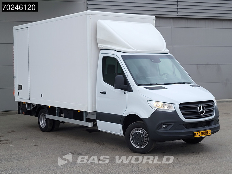 Mercedes-Benz Sprinter 515 CDI Automaat 1000kg Laadklep Dubbellucht Bakwagen MBUX Airco Cruise MBUX Koffer Meubelbak 21m3 Airco Cruise control - Малотоннажный фургон: фото 2 Mercedes-Benz Sprinter 515 CDI Automaat 1000kg Laadklep Dubbellucht Bakwagen MBUX Airco Cruise MBUX Koffer Meubelbak 21m3 Airco Cruise control - Малотоннажный фургон: фото 2