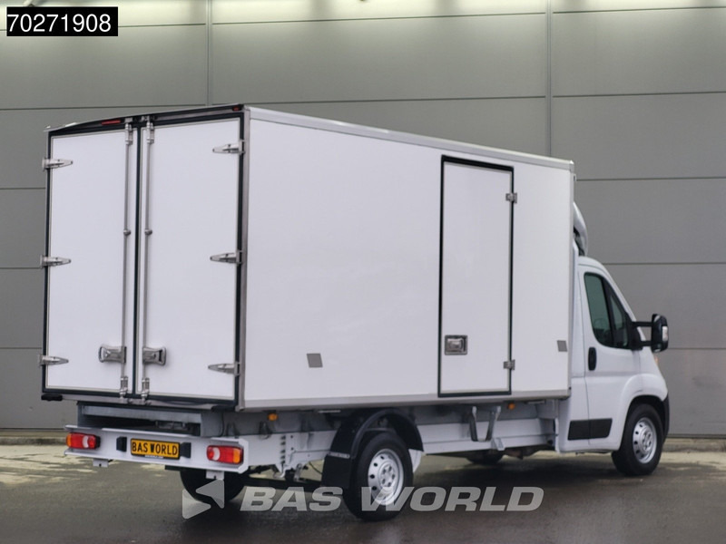 Opel Movano 165PK Koelwagen Carrier Citimax-350 Zijdeur 165PK Achterdeuren Airco Cruise Euro6 Koel Koeler Kühl Kühler Kühlwagen Kühlkoffer 1 - Малотоннажный рефрижератор: фото 5 Opel Movano 165PK Koelwagen Carrier Citimax-350 Zijdeur 165PK Achterdeuren Airco Cruise Euro6 Koel Koeler Kühl Kühler Kühlwagen Kühlkoffer 1 - Малотоннажный рефрижератор: фото 5