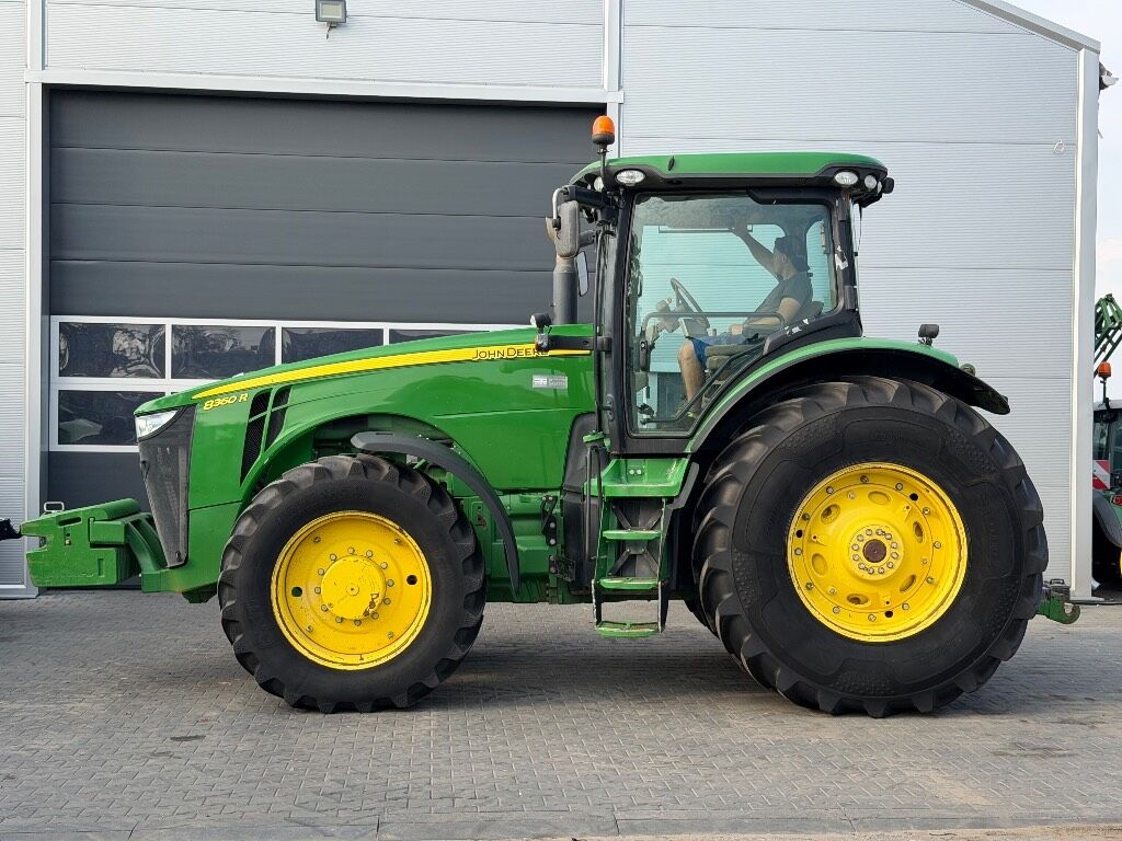 John Deere 8360 R AutoPower - Трактор: фото 4 John Deere 8360 R AutoPower - Трактор: фото 4