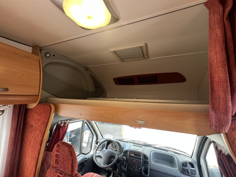 CHAUSSOM WELCOME 8 - Альковный автодом: фото 4 CHAUSSOM WELCOME 8 - Альковный автодом: фото 4