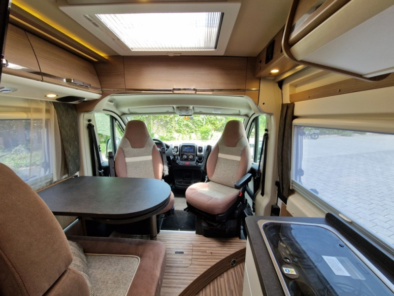 Кастенваген Malibu Van 600 DB: фото 10