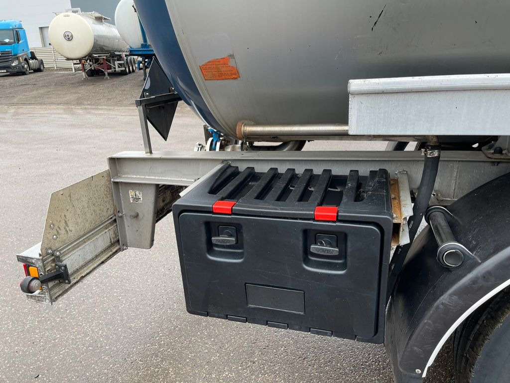 Magyar ADR 7 units - Полуприцеп-цистерна: фото 5 Magyar ADR 7 units - Полуприцеп-цистерна: фото 5