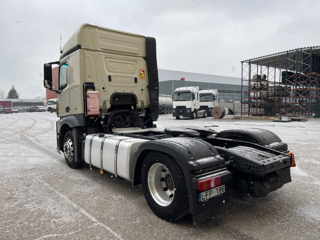 Mercedes-Benz Actros 1843 ADR 7 unit - Тягач: фото 4 Mercedes-Benz Actros 1843 ADR 7 unit - Тягач: фото 4