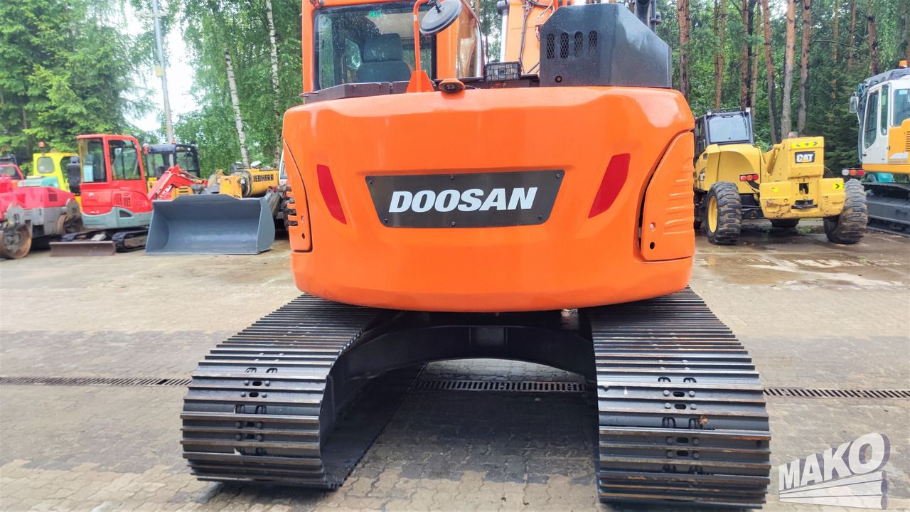 DOOSAN DX140LCR-5 - Гусеничный экскаватор: фото 3 DOOSAN DX140LCR-5 - Гусеничный экскаватор: фото 3