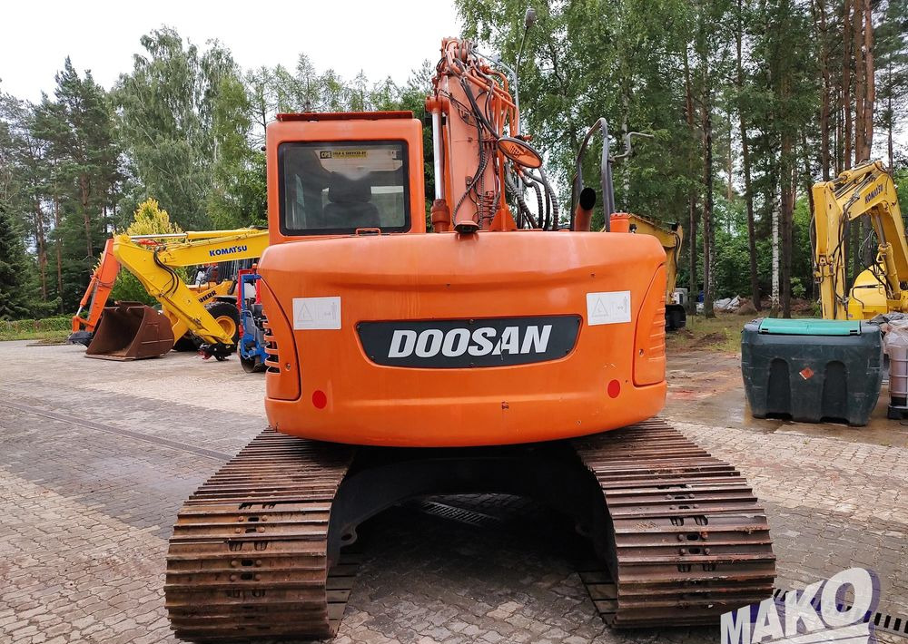 Doosan DX140LCR - Гусеничный экскаватор: фото 3 Doosan DX140LCR - Гусеничный экскаватор: фото 3