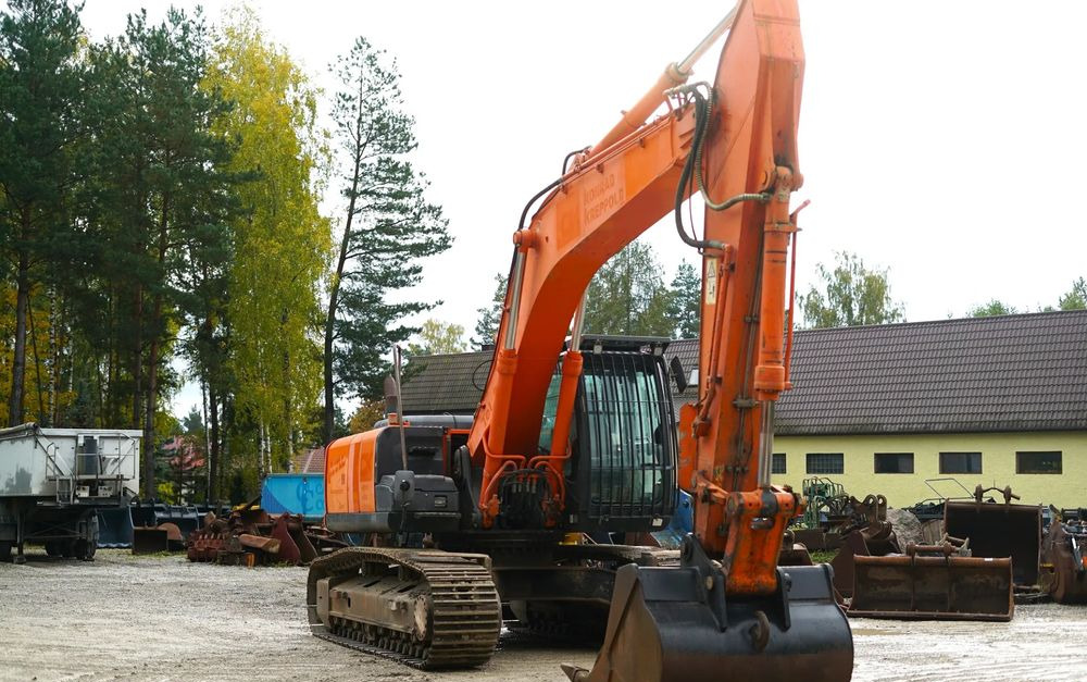 Hitachi ZX290LCN-5B - Гусеничный экскаватор: фото 4 Hitachi ZX290LCN-5B - Гусеничный экскаватор: фото 4