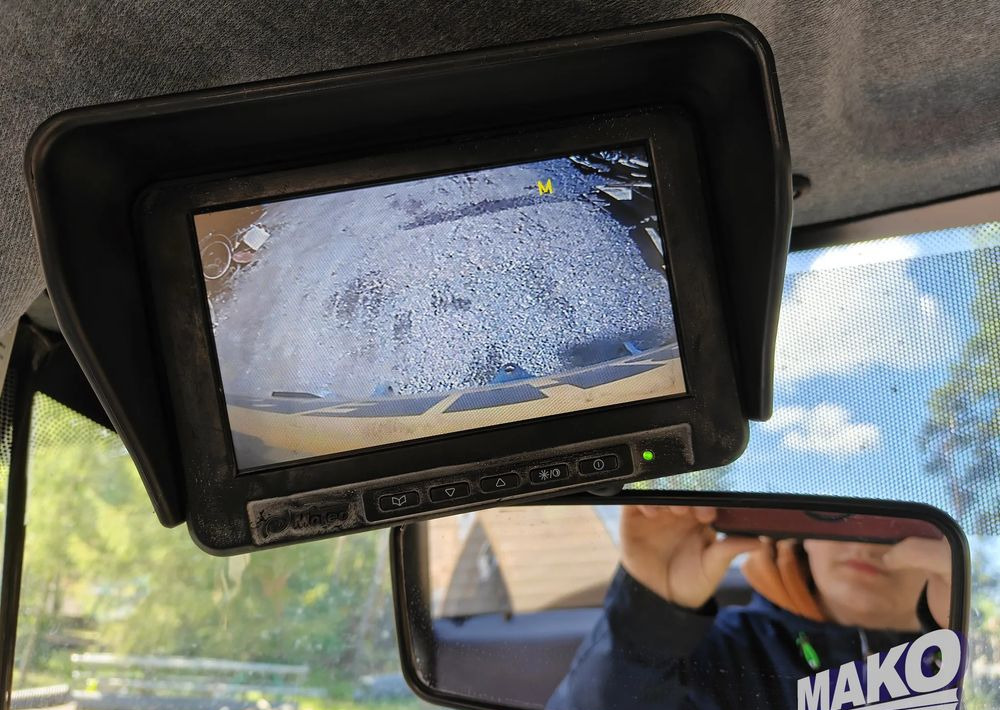 Колёсный погрузчик Liebherr L566: фото 11 Колёсный погрузчик Liebherr L566: фото 11