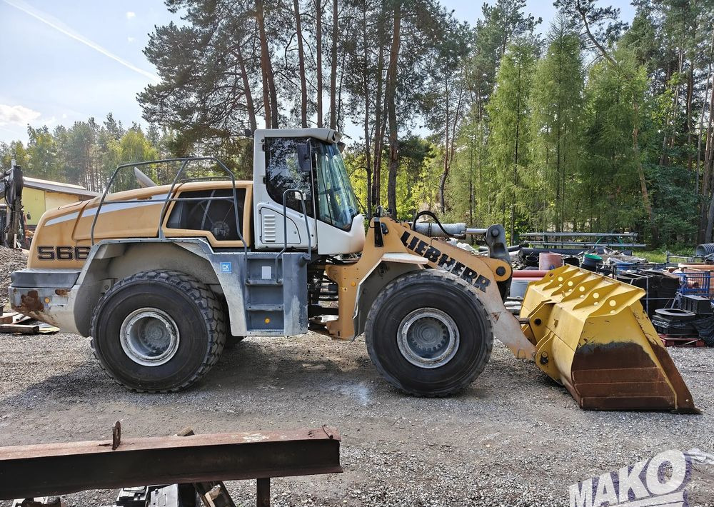 Колёсный погрузчик Liebherr L566: фото 7 Колёсный погрузчик Liebherr L566: фото 7