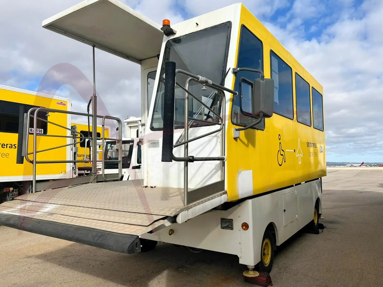 AEROFABRIL 6C-4M-ALT.6 - Амбулифт: фото 2 AEROFABRIL 6C-4M-ALT.6 - Амбулифт: фото 2