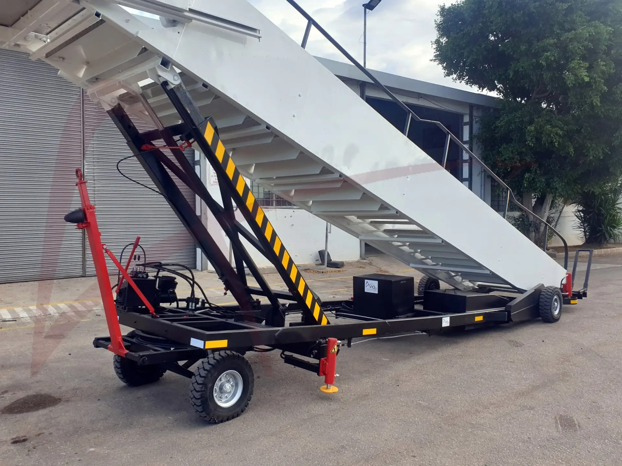 EDGHILL 480-1 - Пассажирский трап: фото 3 EDGHILL 480-1 - Пассажирский трап: фото 3