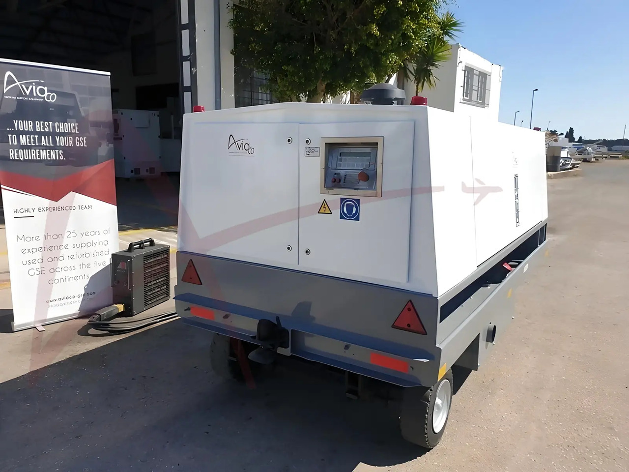 HITZINGER 90MDI1 28 - Аэродромный источник питания: фото 2 HITZINGER 90MDI1 28 - Аэродромный источник питания: фото 2