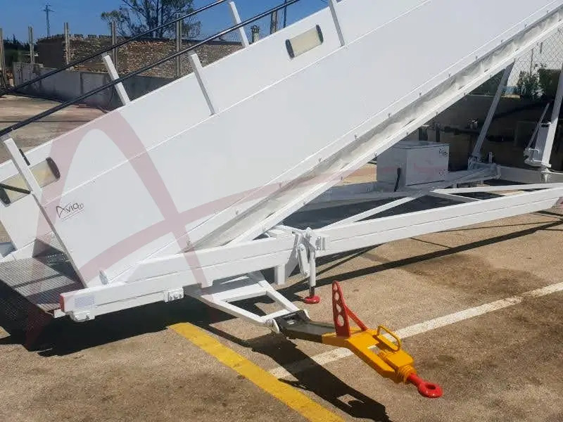 HUNERT 5.17-01 - Пассажирский трап: фото 4 HUNERT 5.17-01 - Пассажирский трап: фото 4