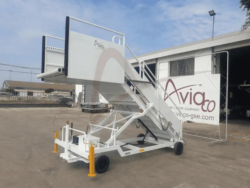 SERPISTA EHR-10A - Пассажирский трап: фото 2 SERPISTA EHR-10A - Пассажирский трап: фото 2