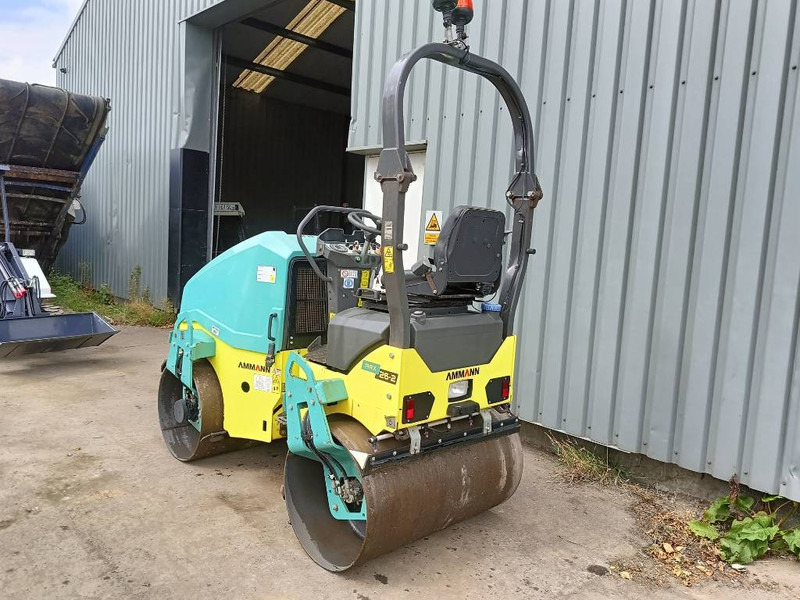 Ammann ARX 26 -2 double drum roller compactor wals - Каток: фото 5 Ammann ARX 26 -2 double drum roller compactor wals - Каток: фото 5