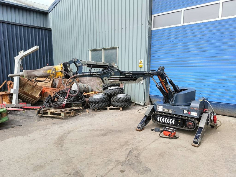 Brokk euroimplementos RDC1510 180 husqvarna robot remote - Гусеничный экскаватор: фото 3 Brokk euroimplementos RDC1510 180 husqvarna robot remote - Гусеничный экскаватор: фото 3