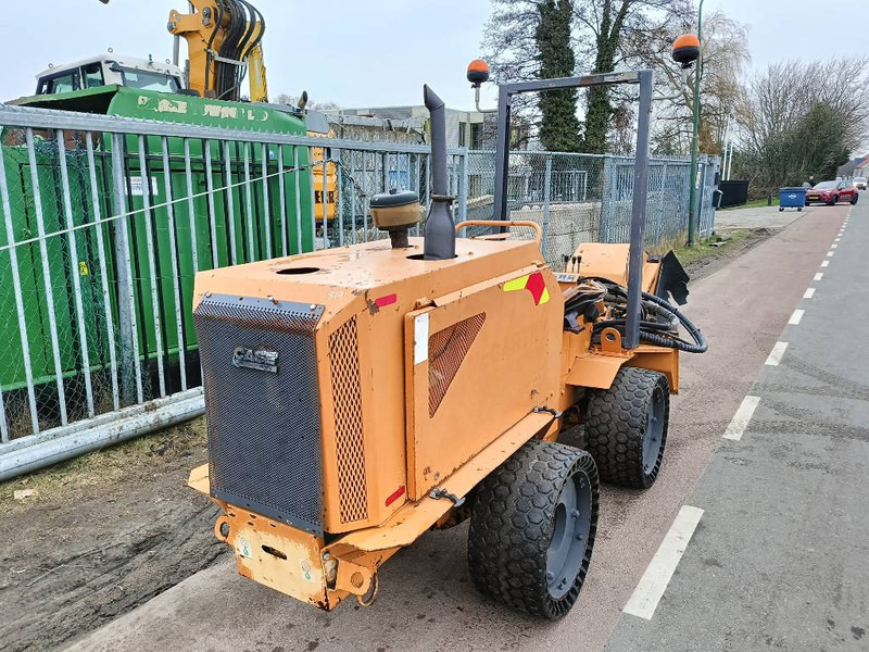 Case Maxi-Sneaker Maxi C c220 top cutter wheel paver - Траншеекопатель: фото 4 Case Maxi-Sneaker Maxi C c220 top cutter wheel paver - Траншеекопатель: фото 4