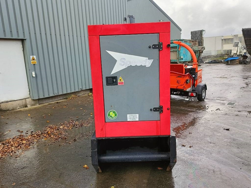 SDMO R220 C3 220 kva generator aggregaat 380V - Электрогенератор: фото 5 SDMO R220 C3 220 kva generator aggregaat 380V - Электрогенератор: фото 5