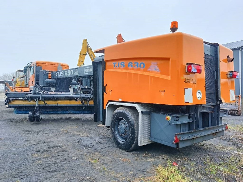 Schmidt TSJ630 man runway snow cleaning sneeuwschuif 2008 - Отвал для снега для Сельскохозяйственной техники: фото 4 Schmidt TSJ630 man runway snow cleaning sneeuwschuif 2008 - Отвал для снега для Сельскохозяйственной техники: фото 4