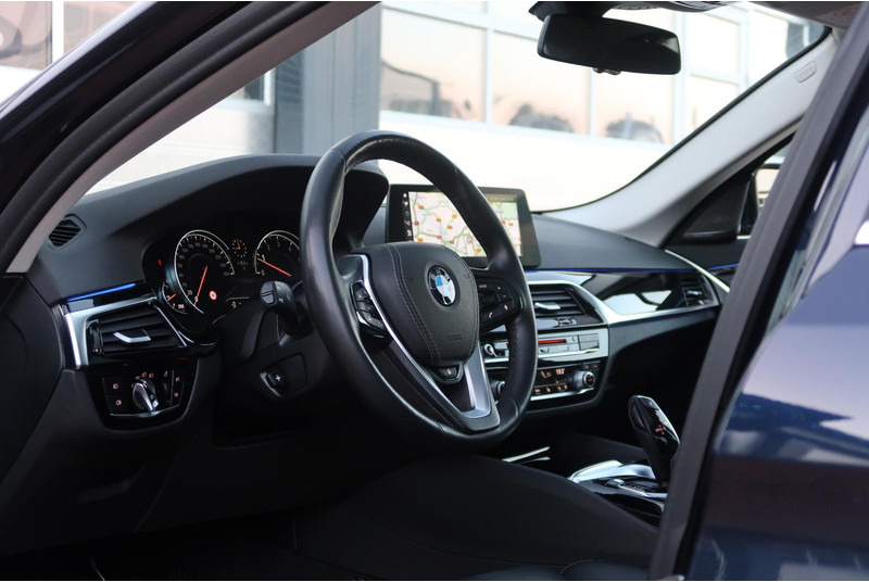 BMW 5 Serie 520i Corporate High Executive SCHUIFDAK/ NAPPA-LEDER/ ACC/ HEAD-UP/ H&K / ETC. - Седан: фото 2 BMW 5 Serie 520i Corporate High Executive SCHUIFDAK/ NAPPA-LEDER/ ACC/ HEAD-UP/ H&K / ETC. - Седан: фото 2