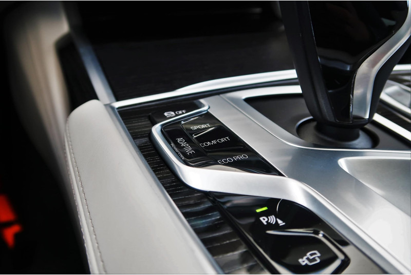 BMW 7 Serie 740Ld xDrive High Executive M-PAKKET/ MASSAGE/ PANO/ DEALER OND/ VOL! лизинг BMW 7 Serie 740Ld xDrive High Executive M-PAKKET/ MASSAGE/ PANO/ DEALER OND/ VOL!: фото 10