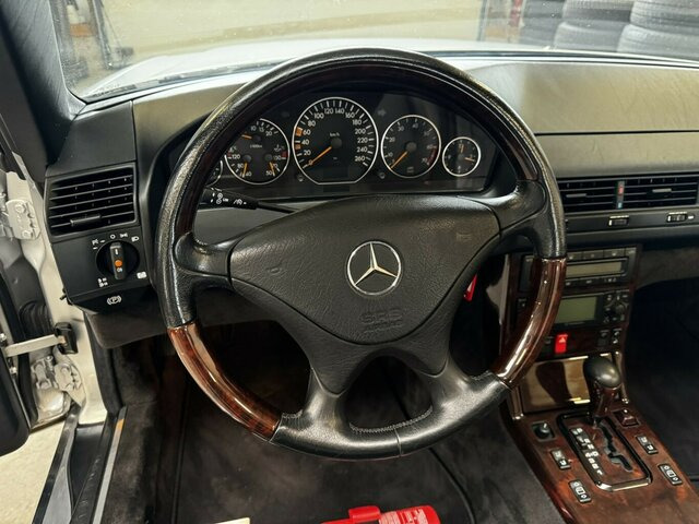 MERCEDES-BENZ SL 280 R 129 Mercedes-Scheckheft perfekt! - Кабриолет: фото 5 MERCEDES-BENZ SL 280 R 129 Mercedes-Scheckheft perfekt! - Кабриолет: фото 5
